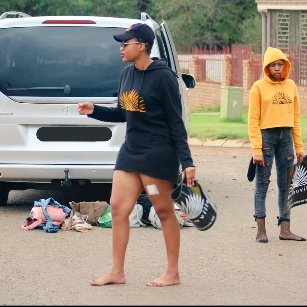 NhlabavilleB's tweet photo. #KACOOL,
#BeaconDay
#NHLABAoNothing
#kurough
Let's support guys,
#NhlabaThing https://t.co/5GCvHh8act