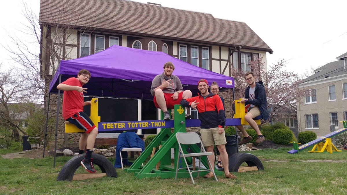 One last day of Teeter-Totter-Thon!
Tonight we will be Selling plates of Pulled Pork Sandwiches, mashed potatoes, and coleslaw. #ItShantStop #freestorefoodbank