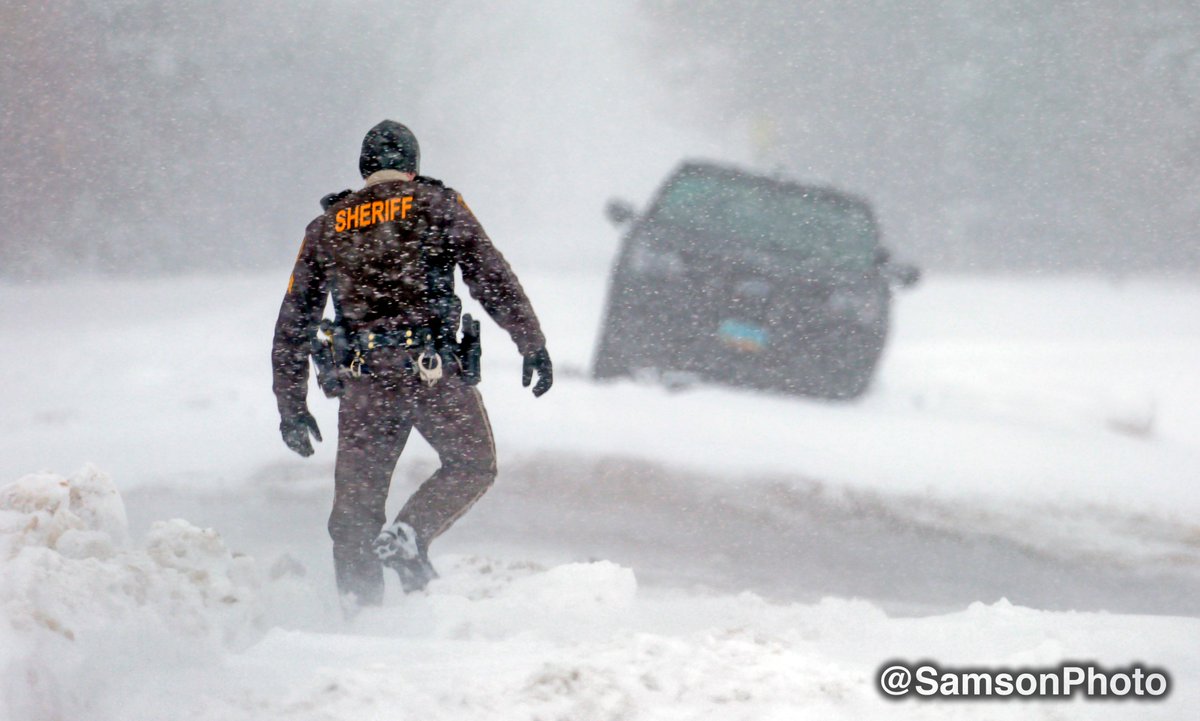 SamsonPhoto's tweet image. Just another spring day in @FargoMoorhead.