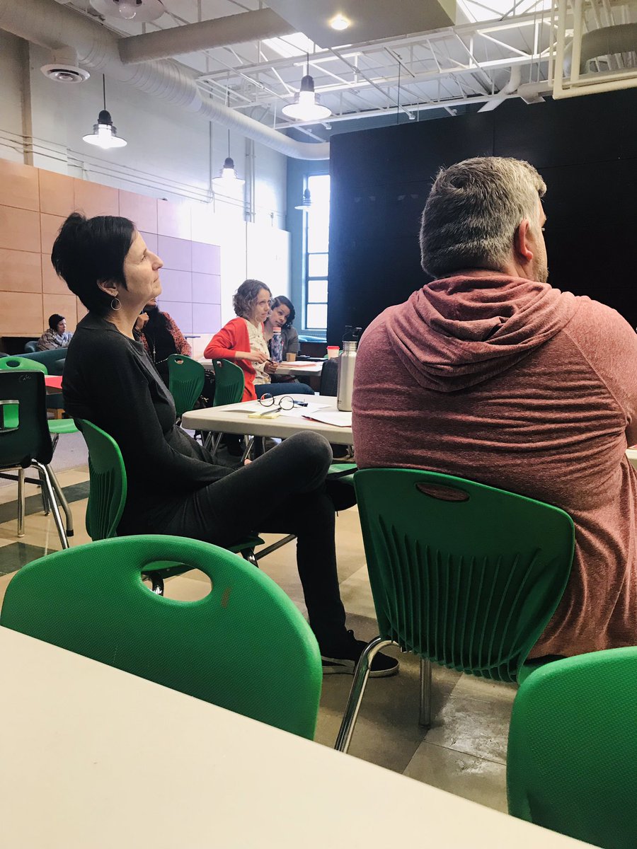 LizBHolder's tweet image. Rachel Cooke sharing the JETS (Joy Empathy thro’ Thinking Strategies) Reading Program with LCs &amp;amp; SSTCs. What a great opportunity for #TDSB Ss! #AcademicPathways @Princ_SCI @sylviewebb @VickyBranco @Kwith64