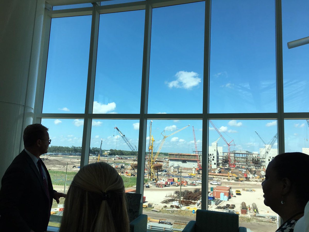 CGI_Atlanta's tweet photo. Last leg of #ExperienceFlorida 2019. Many thanks to MCO, Orlando International Airport. Super excellent program by Office of Foreign Missions! @StateDept’ OFM Miami’s @MCO https://t.co/3cXMhTj9L0