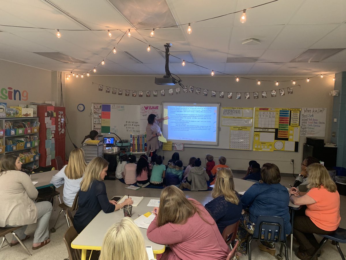 AGoninan's tweet photo. @EducationSC - #SCTeachers, #SCReadingCoaches &amp; #SCLiteracySpecialists collaborated @BramlettBears today for an amazing day of learning about Shared Reading &amp; coaching practices. https://t.co/210IWix0Fg