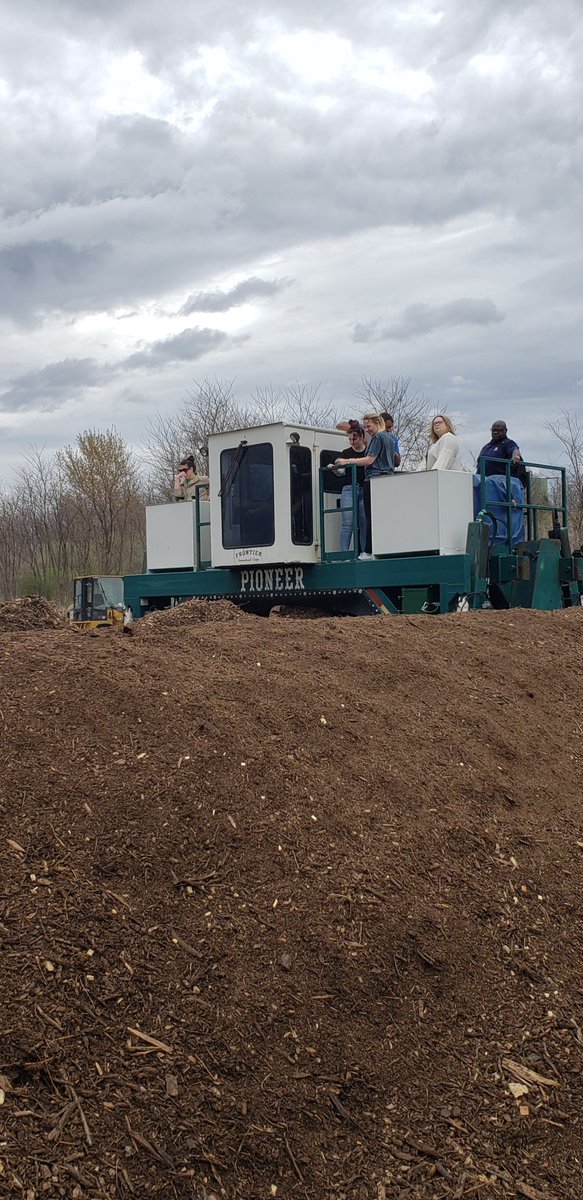 SustainablePitt's tweet photo. Ever wonder what an industrial compost facility looks like -- and how things break down?  We got to ride the compost turner at #AgRecycle.

Closing out #Recyclemania a little late with a tour!

#compost #WashingtonCounty https://t.co/ajR90mRtfT