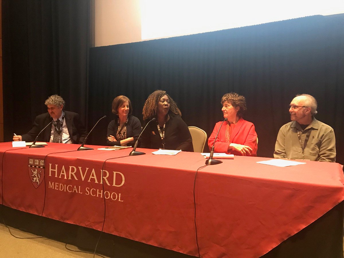 HMSbioethics's tweet photo. Medical #AidInDying presenters answer questions about implementation and practice variability re California's End Of Life Option Act at #HarvardBioethics #HMSABC https://t.co/hSPBAYCCAH