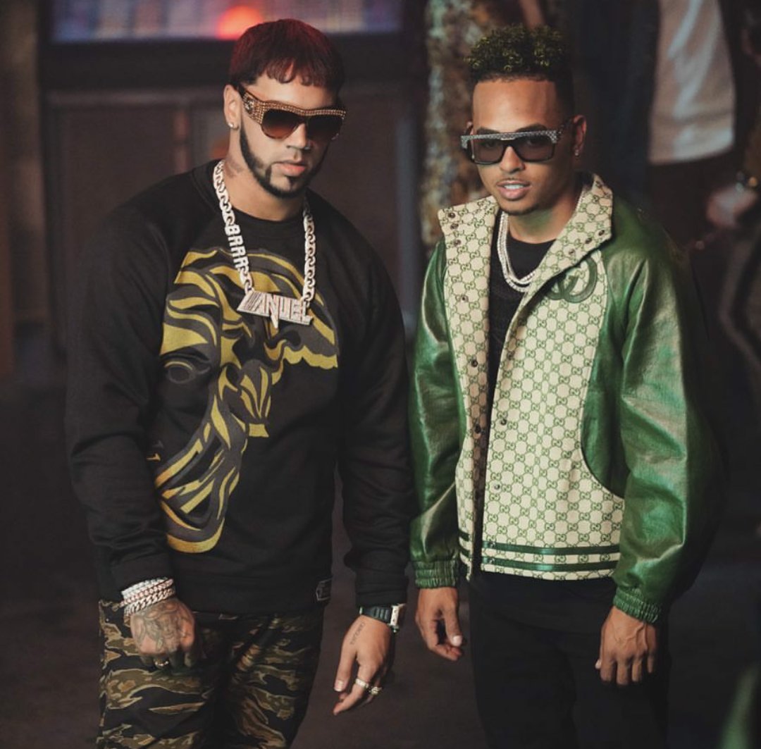 Anuel_2bleA's tweet photo. LOS DIOSES!!!!!!! @ozuna 👹🐻 https://t.co/mQNwVshY8k