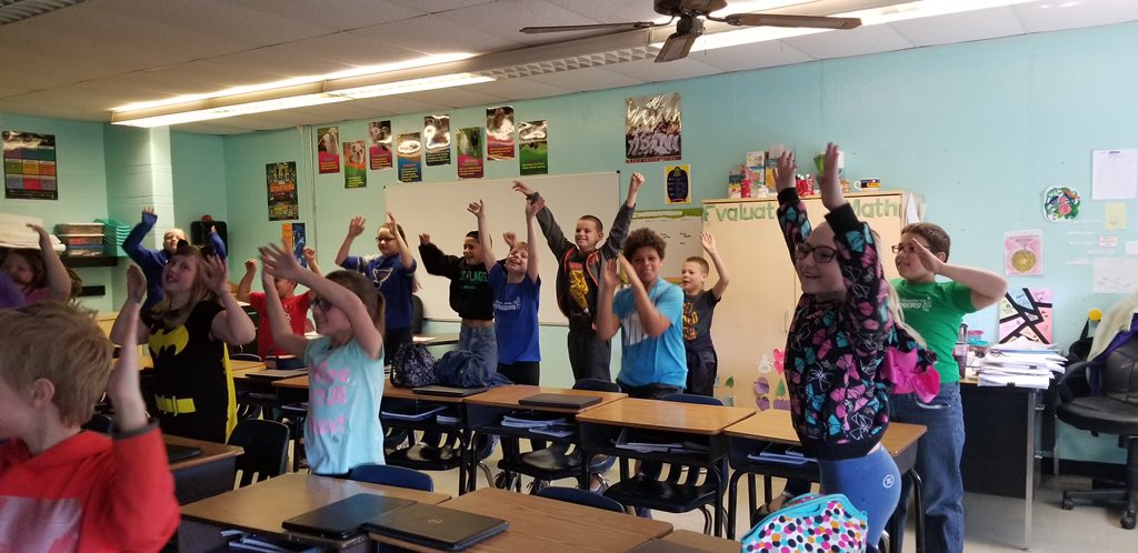 ColemanElem's tweet photo. #WeAllBleedBlue https://t.co/D0WNCNqBgT