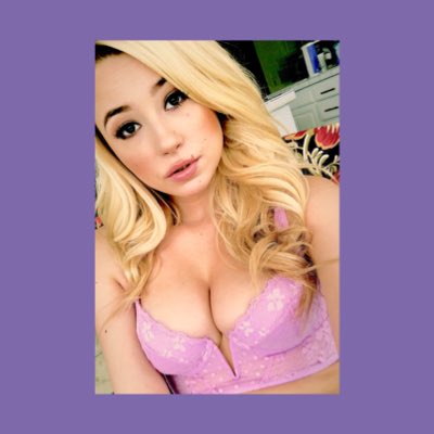 #NewProfilePic https://t.co/cCeXrI4k9c<a href="/tag/newprofilepic"class="tags">#NewProfilePic</a>
