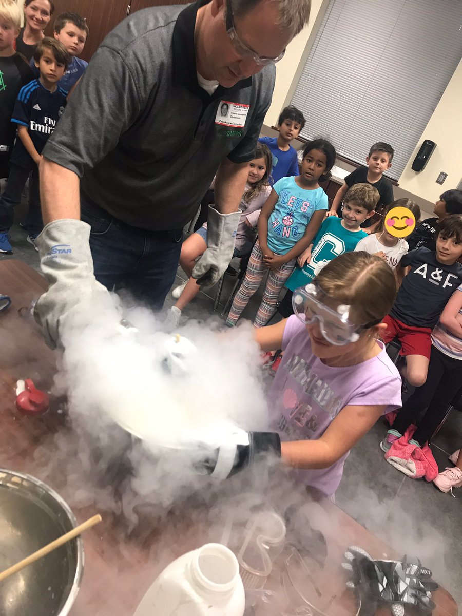 Karla Soto (@mrssotoces) on Twitter photo Got to experiment with Nitrogen today. Kiddos were making inferences and then watching to see if their predictions came true. We finished off by making the most delicious ice cream! <a href="/TISDCES/">Creekview Elementary</a> <a href="/MsMajorsMMs/">Tiffany Major</a> #CESoneteamonedream Got to experiment with Nitrogen today. Kiddos were making inferences and then watching to see if their predictions came true. We finished off by making the most delicious ice cream! <a href="/TISDCES/">Creekview Elementary</a> <a href="/MsMajorsMMs/">Tiffany Major</a> #CESoneteamonedream