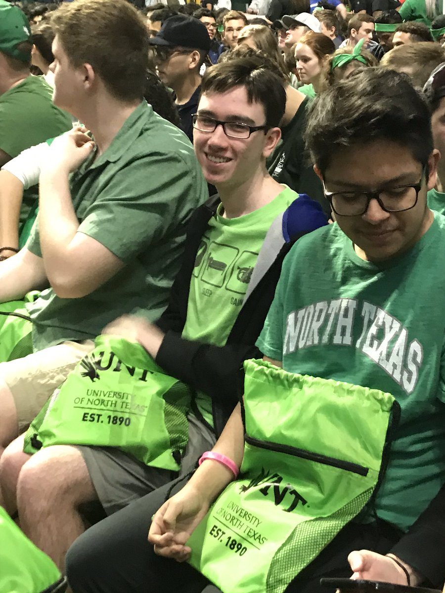 prsharp2000's tweet image. Enjoying this day at UNT celebrating class of 2023! Looking forward to seeing how the Mean Green Machine  team did in the scavenger hunt!  #UNTAdmitDay