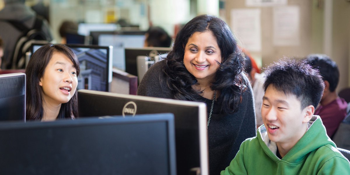 UofTEngineering's tweet photo. Congratulations to Professor Deepa Kundur who has been appointed Chair of @eceuoft, effective July 1, 2019! A triple alumna of ECE, Professor Kundur is also a fellow of @ieeeorg and @TheCdnAcadofEng. https://t.co/94yLAYxEpV 👏⚡️🔌🔦💻📱🤖 https://t.co/WiZTJ8kxu0