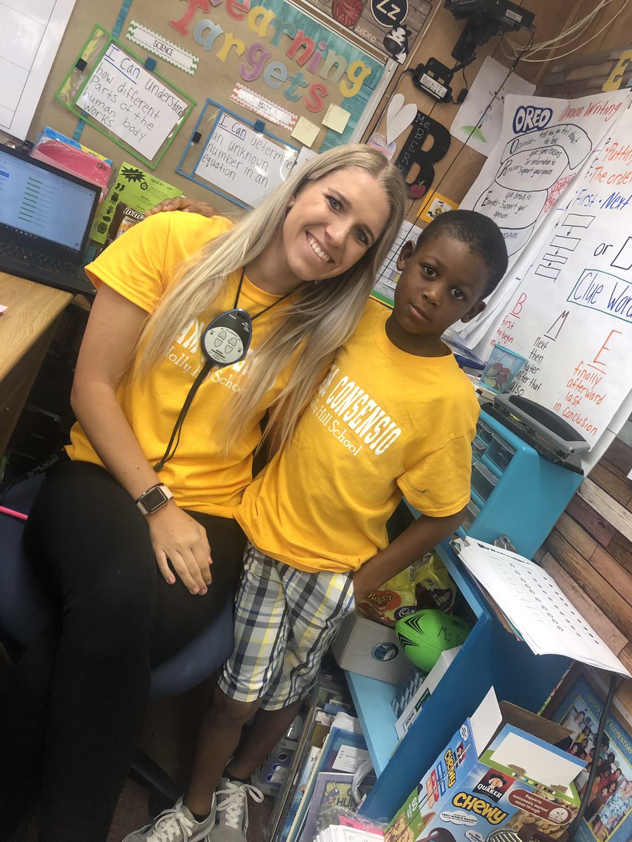 MsTBerry7's tweet image. House Day to finish out #SELebrationWeek Four Houses, One Family 💚💙💛💜 #VCS123 #VCSALLIN @HHSK8Knights