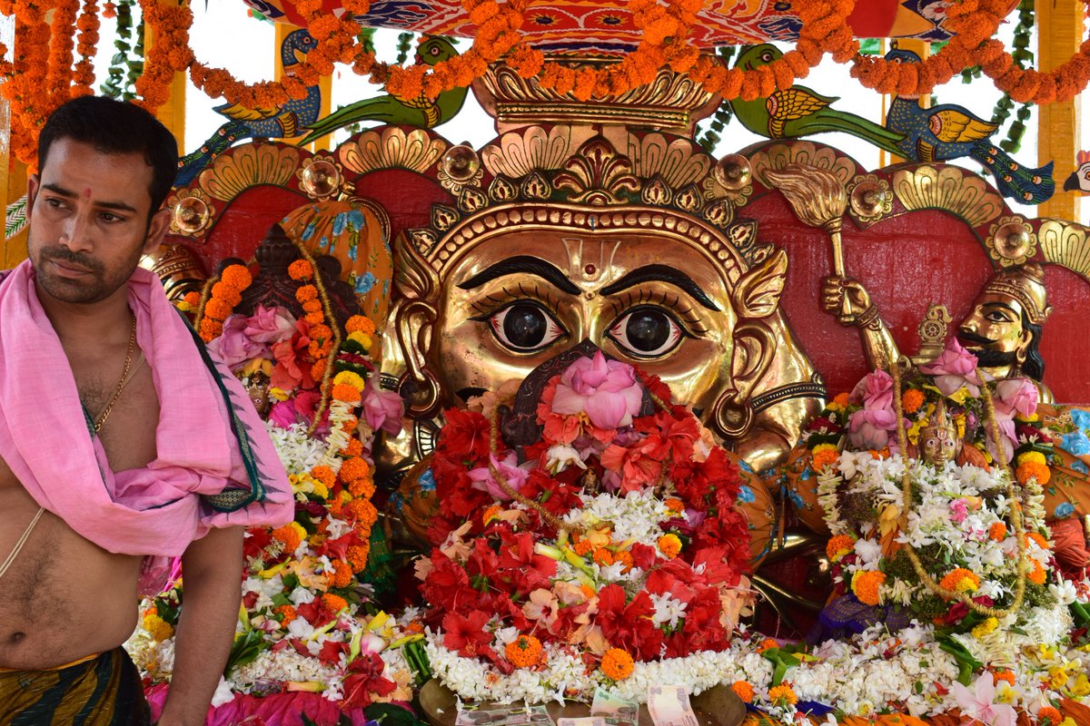 The day when the Lord of #Bhubaneswar takes to the streets.
#Ashokasthami_Jatra #rukunarathajatra #Odisha