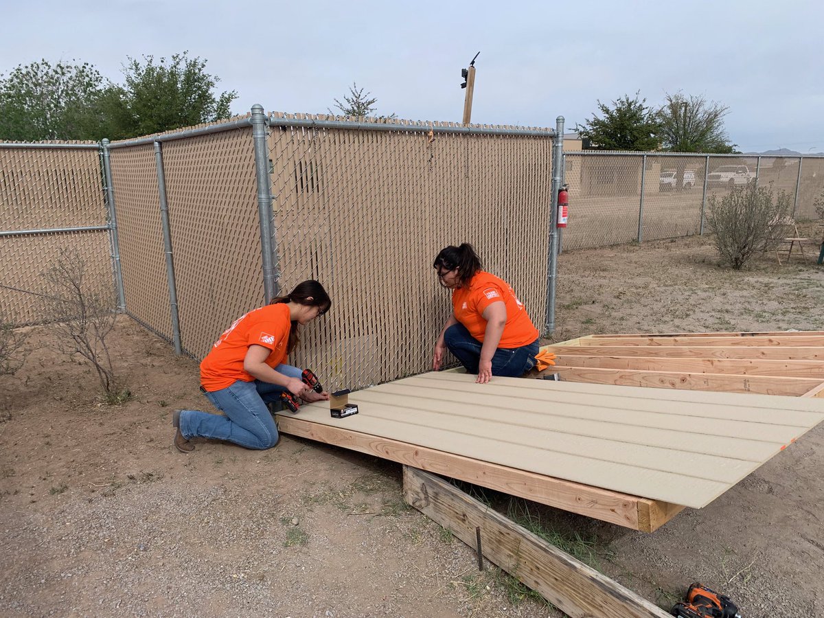Diana Sundermann (@dianasundermann) on Twitter photo Proud of Our 3505 Team Depot Volunteers. Thank you David and Raul for your captainship. Your leadership is greatly appreciated. <a href="/Oscar86604735/">Oscar</a> <a href="/raul060376/">Raul</a> <a href="/david_huntsman/">David Huntsman</a> <a href="/BoydBoydr/">Lisa Boyd</a> <a href="/Secretlybatman7/">Erik Estrada</a> @kil3505 Proud of Our 3505 Team Depot Volunteers. Thank you David and Raul for your captainship. Your leadership is greatly appreciated. <a href="/Oscar86604735/">Oscar</a> <a href="/raul060376/">Raul</a> <a href="/david_huntsman/">David Huntsman</a> <a href="/BoydBoydr/">Lisa Boyd</a> <a href="/Secretlybatman7/">Erik Estrada</a> @kil3505
