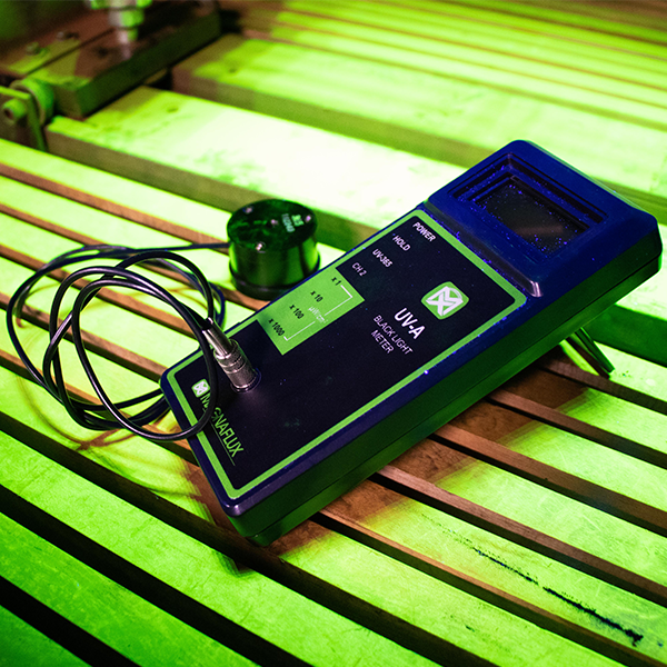 MagnafluxNDT's tweet image. Most UV-A lamps on the market are set to provide 5,000µW/cm2 at a distance of 38 cm, but why? #flawdetection ukimediaevents.com/publication/6d…