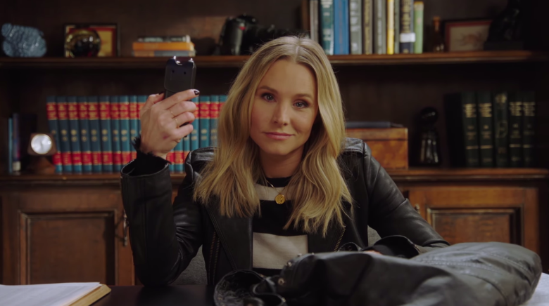 IndieWire's tweet photo. #VeronicaMars First Look: Hulu Relaunch Gets Release Date, Spring Break Teaser https://t.co/1DtF1JdCZW https://t.co/TruyPnnmfH