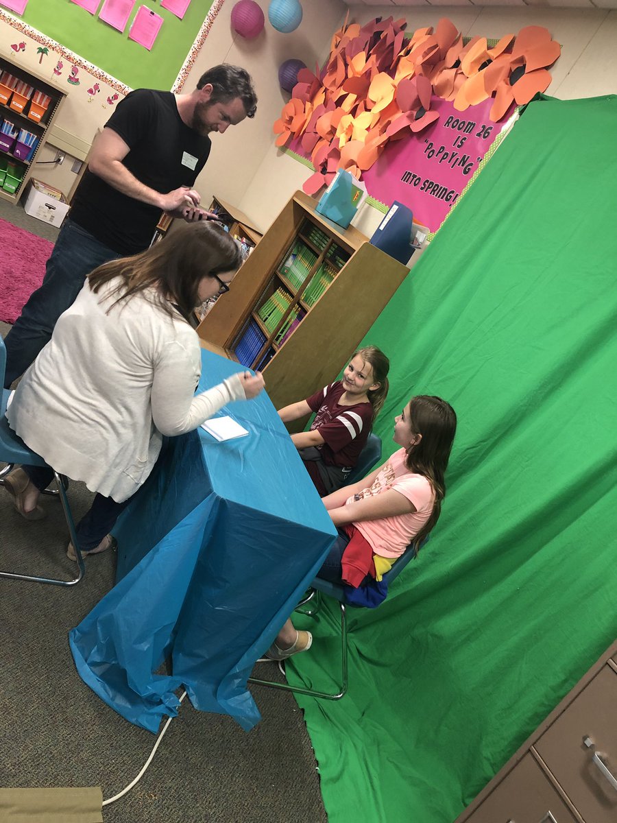 Miss Hardcastle tweet media