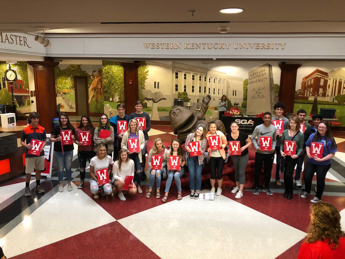 WKUAdmissions's tweet photo. So many visitors!! 😍 Come back soon! #visitwku #ClimbWithUs https://t.co/FBcGtJtkBm
