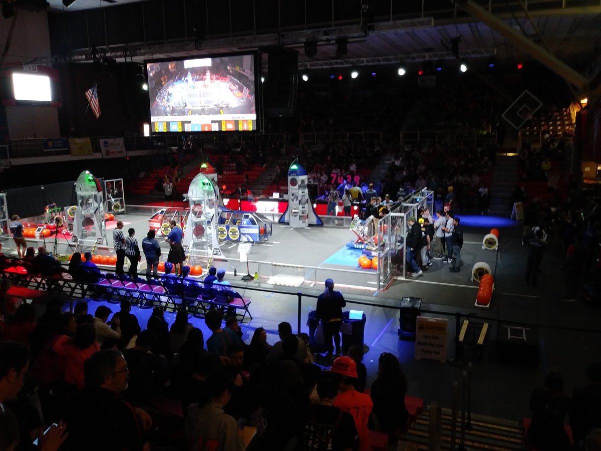FRCTeam5962's tweet photo. FRC Competition at WPI! https://t.co/Uaj8DgfvXG