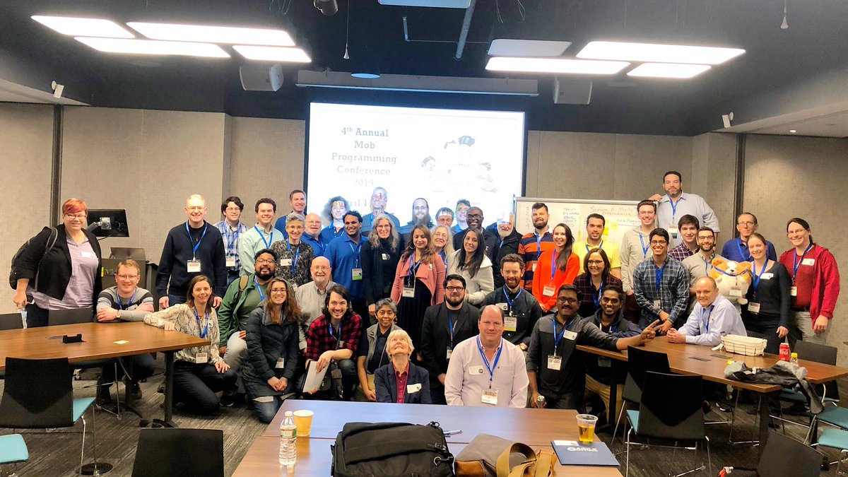 justaskkamal's tweet image. Object isn’t to make art, it’s to be in that wonderful state which makes art inevitable. #MobProgramming2019 bringing people together. @AgileNewEngland @WoodyZuill @vanschoo