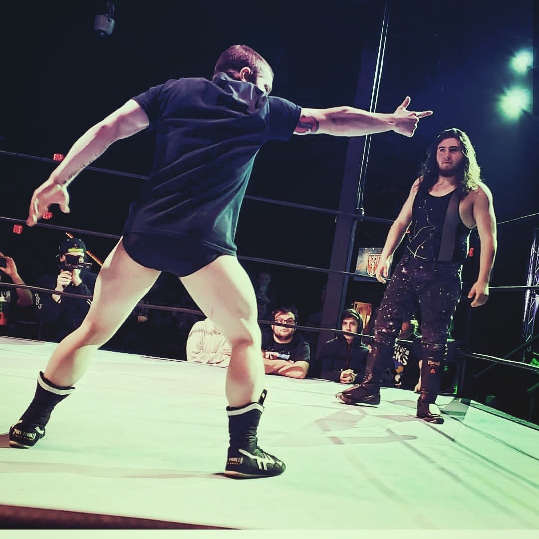StrongStyleB's tweet photo. @21kidbullet vs @TheJimmyLLoyd from #WHAT9 was an awesome introduction on what #BULLETJOE is all about!! Check out the event on https://t.co/7tNZjFhupe later tonight!! @whatomorrow https://t.co/INQO6yaDxP