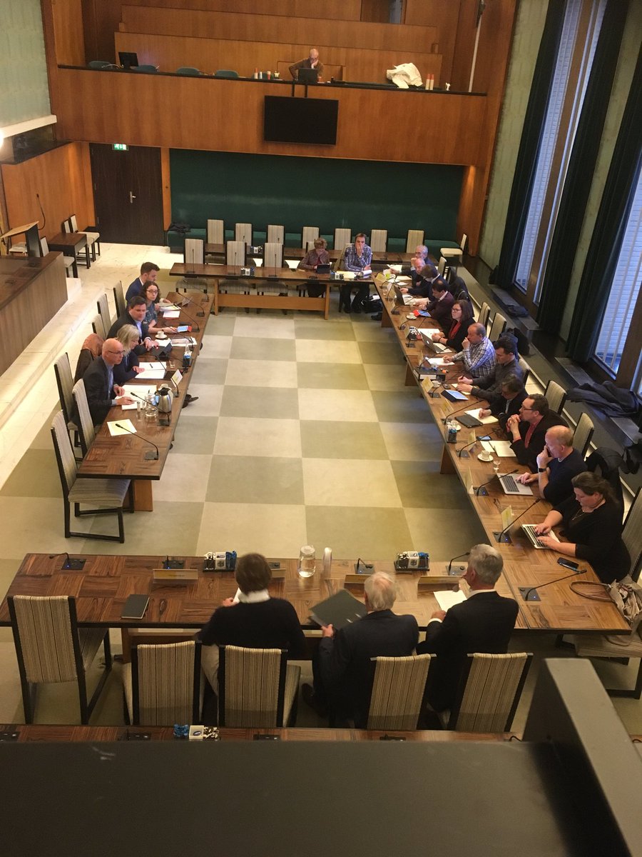 Voorwaarts met de #Gebiedsagenda 1221
#Hilversum
Veelal positieve adviezen vanuit de Raadscommissie voor wethouder ⁦<a href="/FlorisVoorink/">Floris Voorink</a>⁩ 
hilversum.nl/Home/Inwoner/W…