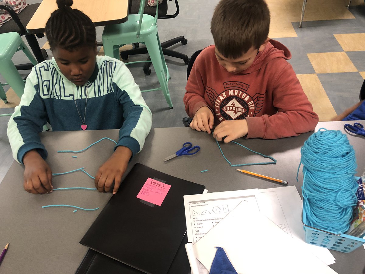 BeareSummer's tweet photo. So happy to be a part of the VBE tribe!! I truly feel like I am where I belong. I am so thankful to be able to work with such amazing colleagues and to top it off I absolutely love these kiddos❤️. I wanted to share some of the excitement happening in our classroom! https://t.co/YEEzQWiLT1