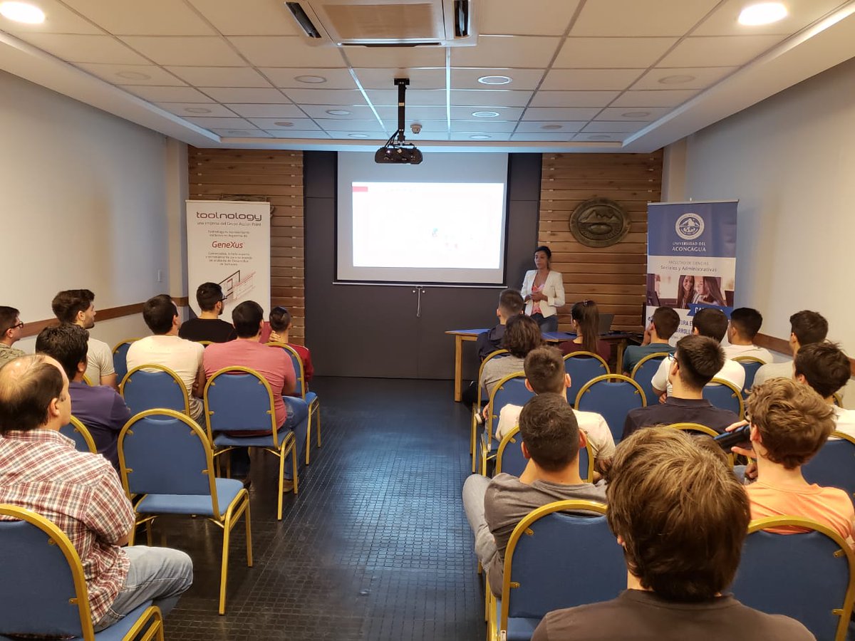 AcpSistemas's tweet photo. Acompañando el #GxTourUniversidades en @Aconcagua1965, donde se presenta la plataforma de desarrollo GeneXus 16.  Invitamos a la presentación de mañana 11/04 en UTN Facultad Regional Mendoza, preinscripciones en--> https://t.co/kHDkeyzGgW
 #Genexus #Toolnology #GxTourMendoza https://t.co/VDfau2OyUb