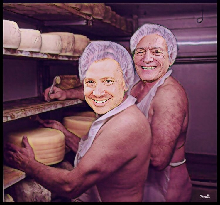 SteveTorelli's tweet photo. @MaureenFromNY @LandauDave @TheCumiaShow @CompoundAmerica @TheCumiaShow @LandauDave @MaureenFromNY #makingcheese https://t.co/zpkU5ryqpq