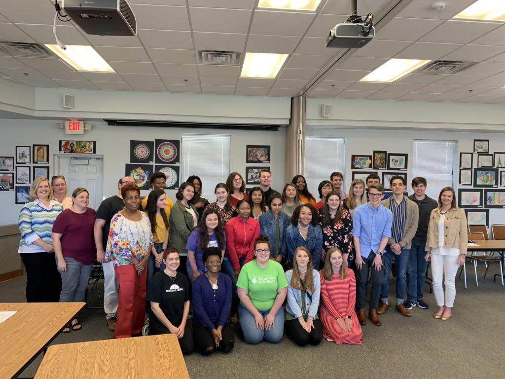 DrBryanJohnson's tweet photo. I learn so much from our @hamcoschools Supt. Student Advisory each month!! Today was no different. No matter what challenges a day brings seeing and hearing the #Promise in children will keep you focused on the goal! #fastestimproving #studentvoice #FR2023 https://t.co/hKuk1O2MkF
