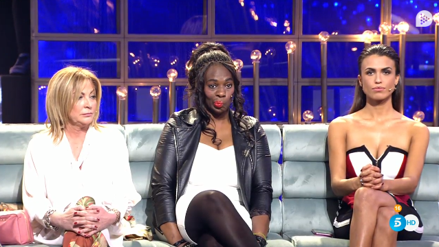 Paz y Sofía, más enfrentadas que nunca. ¿A quién defiendes?

🔄 Paz
❤️ Sofía

#GHDÚOFinal1