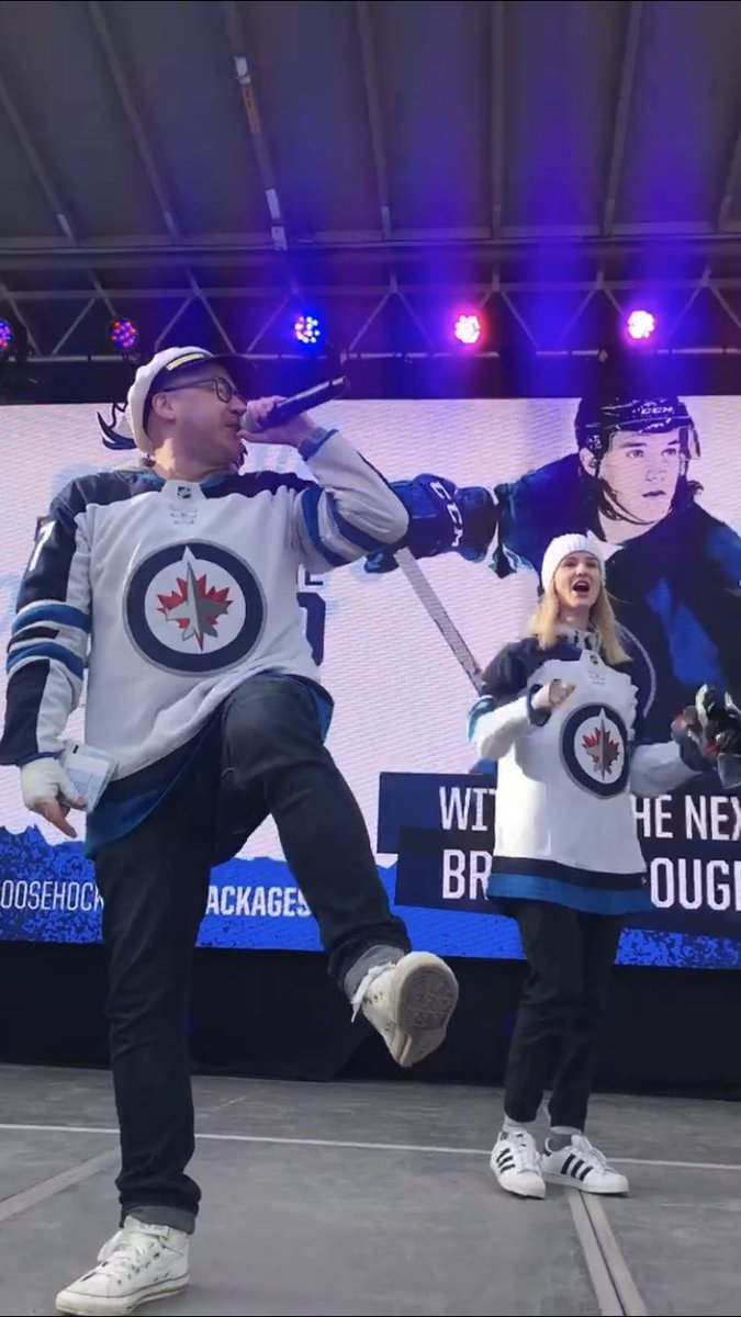 AceBurpeeShow's tweet image. Let’s go!!! #GoJetGo #WpgWhiteOut