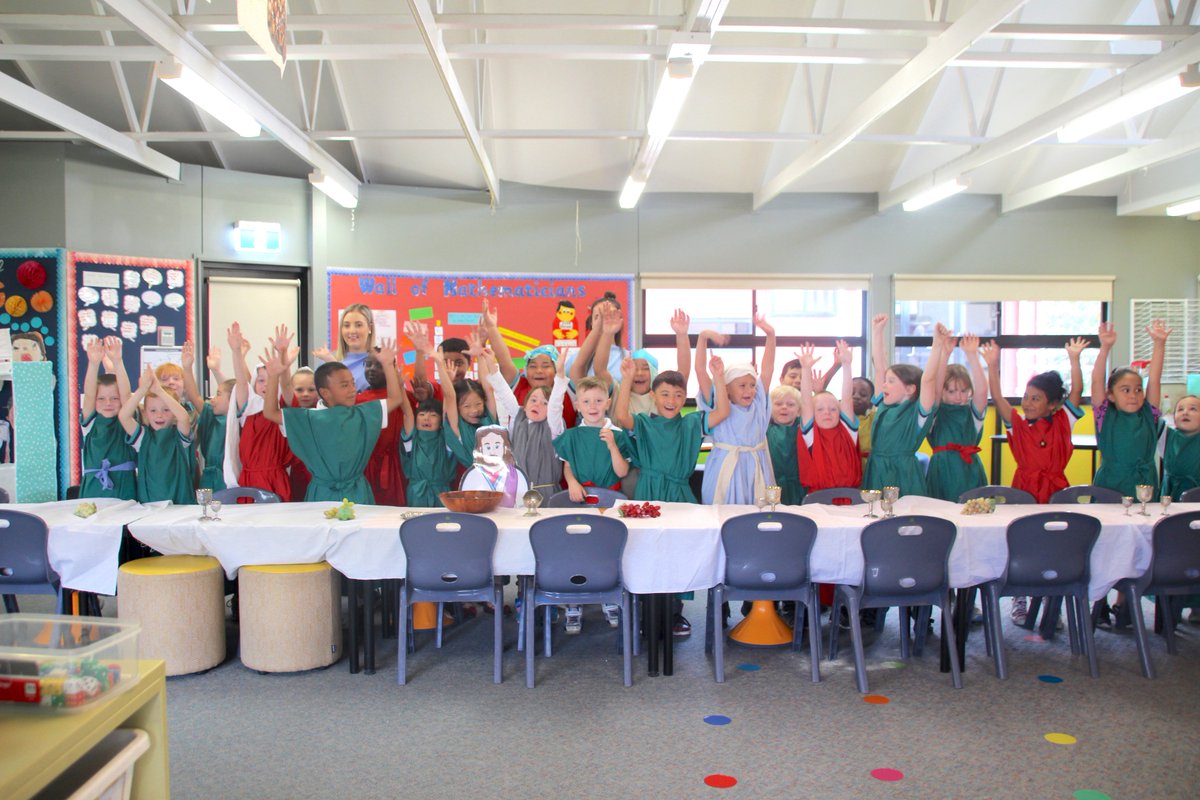 Holy Family Emerton tweet media