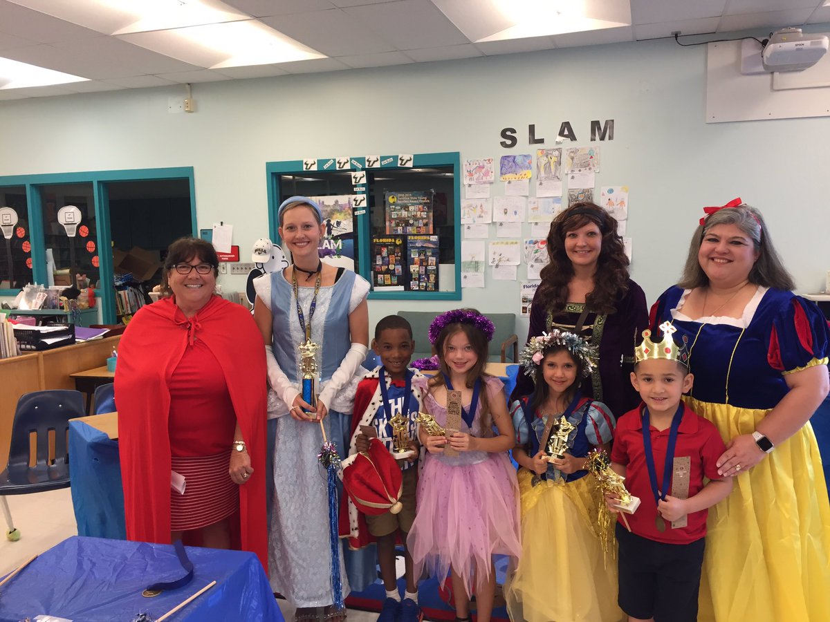 HCPSClairMel's tweet photo. Mirror, mirror on the wall... who is the fairest of them all?
Students &amp; staff had so much fun transforming into their favorite characters for our Fairy Tale Bowl! 1st Graders tested their fairy tale knowledge in a game show style competition! @HillsboroughSch @AchievementSch https://t.co/y6Uvp2HKLx