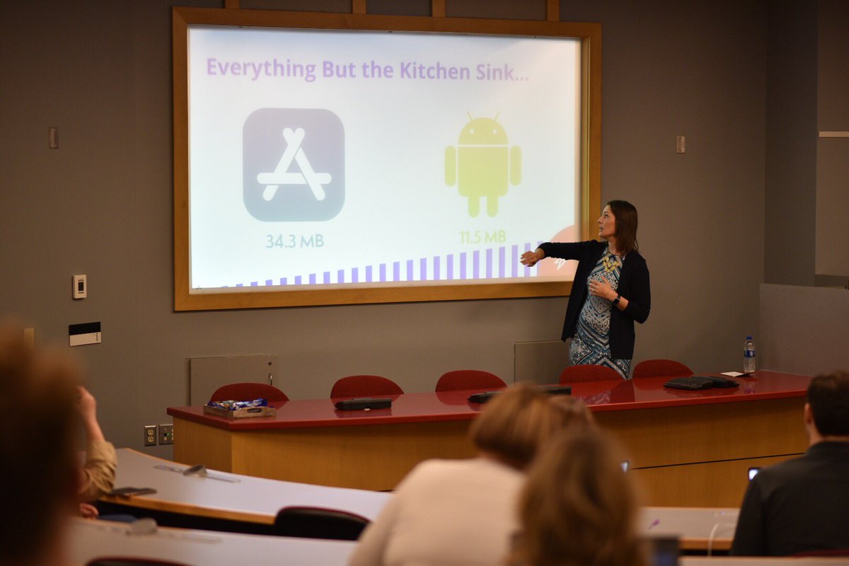 InteractConf's tweet photo. A 🔥 quote from our afternoon breakout sessions: “If your company does not have an app today, do not build one. Do not invest your time and money into something that is going to be obsolete in 2-3 years.” via @stephaniecox04 at #interact19 https://t.co/3Pe3SENHlA