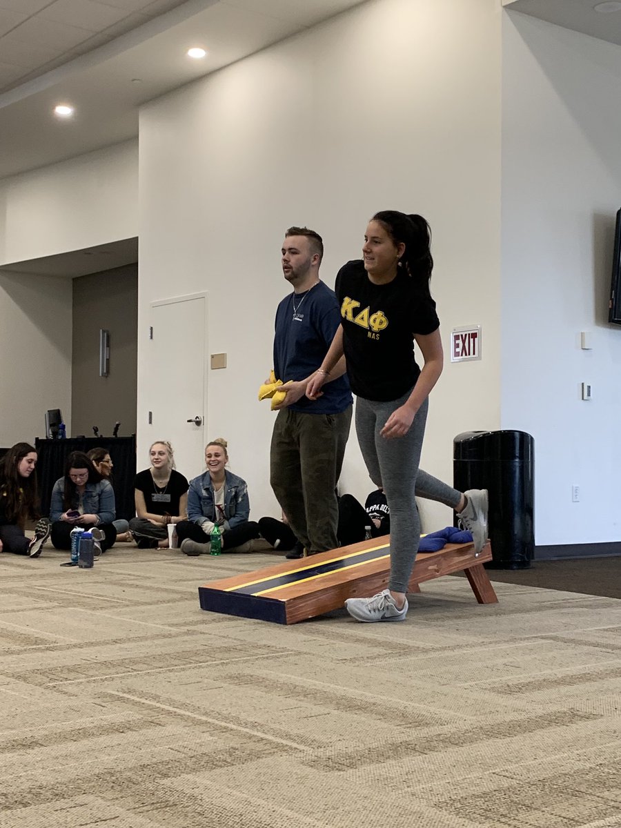 interfraternalism via cornhole #snhugreeks2019