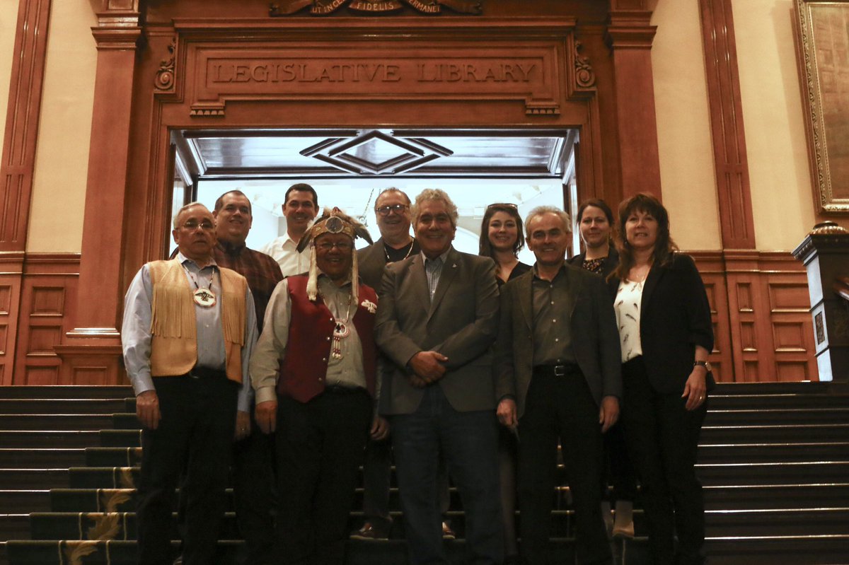 AnishNation's tweet photo. Anishinabek Nation executive leadership and technicians have had the opportunity to network and meet with many ministers throughout the day at the Legislative Assembly of Ontario #ONpoli https://t.co/FFl2EyGJf5