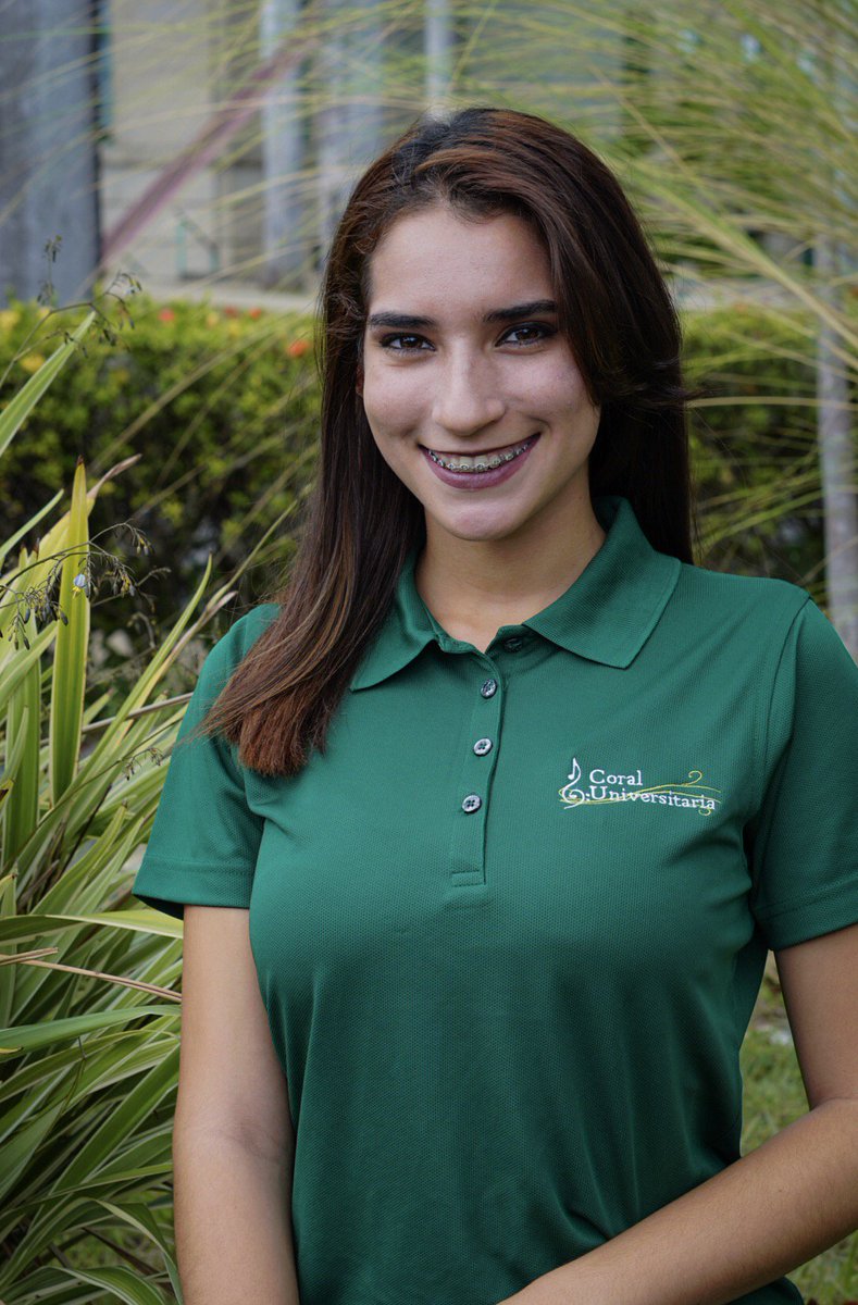 CORALColegio's tweet photo. •Mariannette Camacho•
Soprano 1, cursa su primer año en Ingeniería Industrial. La música es su todo, no solo un elemento que prevalece en su diario sin sentido, si no es su esencia como persona. Es una chica servicial y espontánea. 
#ConoceLaCORAL #Soprano1
📷 by @melivic1 https://t.co/zXSNROGBy0