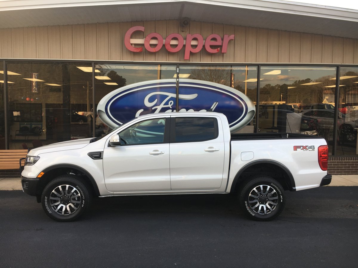 CooperFordNC's tweet photo. Have you seen the new Ford Ranger? This beauty has an EcoBoost engine with Auto Start-Stop and gets 24 miles per gallon. Come see our guy Kass Folkman and take this 2019 Ford Ranger for a test drive at @CooperFordNC while the suns still shinning. #CooperCrew #newRanger https://t.co/X5E1kkktVl