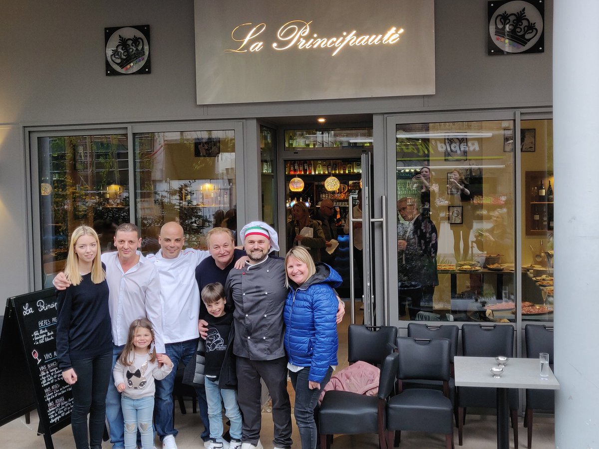 La Principauté ouvre dans le quartier. Un air de Méditerranée en bas de chez soi <a href="/Ville_BoulogneB/">Ville de Boulogne-Billancourt</a> <a href="/OTBB92/">OTBB</a> @tourisme92 <a href="/ebb92100/">e-bb</a> #DuQuartierOnFaitDeLaJoie #BoulogneBillancourt