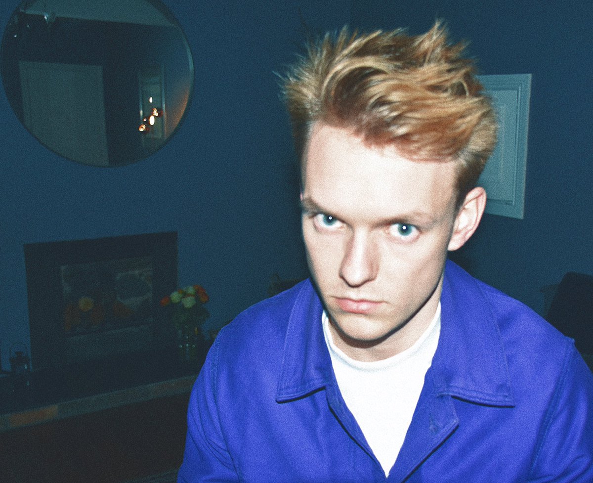 jc__stewart's tweet photo. JC STEWART - INSIDE
19/03/19

New music coming next week (which I am a lot more excited about than this photo would suggest 🙃) https://t.co/tyd6i0Q3rQ