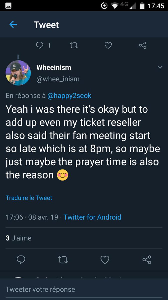 When Mamamoo were in Jakarta, they stopped their rehearsal to let their fans do the prayer.They also started the fan meeting later to let their fans pray, it seems little to you maybe, but it's really important and is a showcase of religious/cultural respect often overlooked.