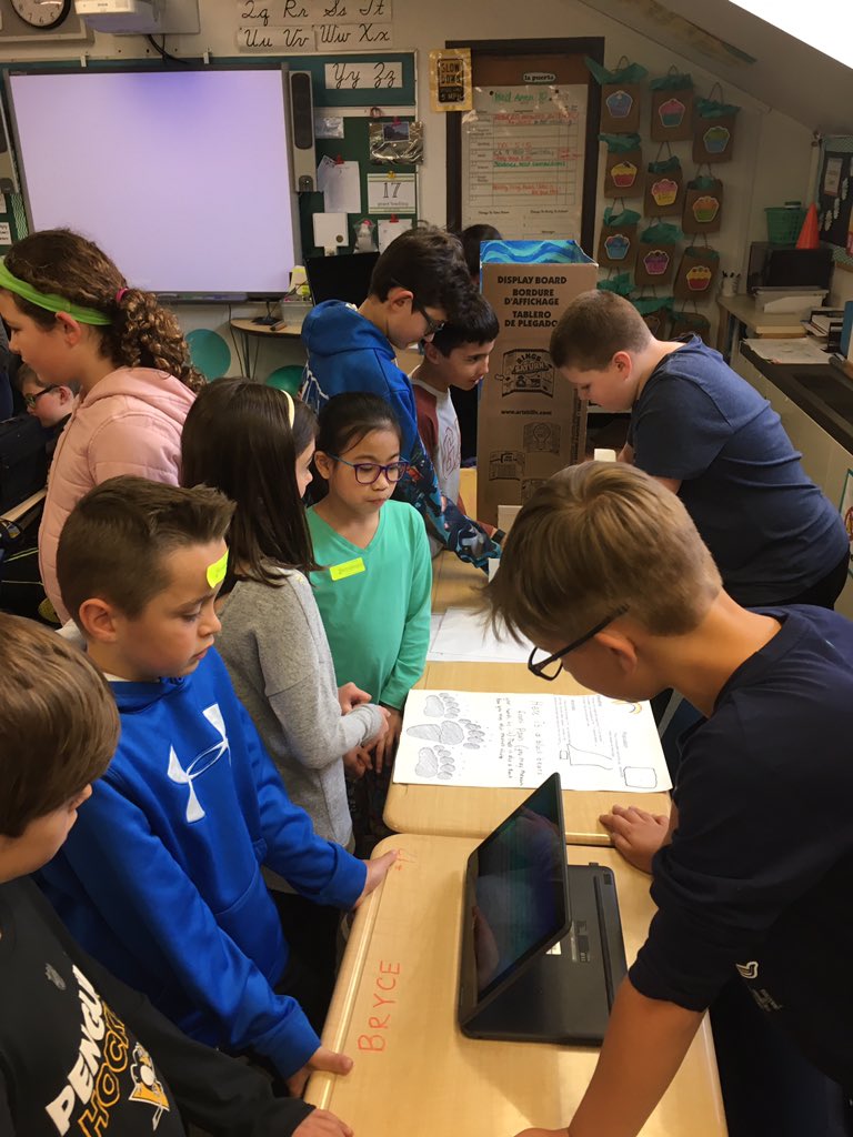 MrsAzark's tweet photo. Room 302 Expert Fair! We had so much fun sharing our hard work with other teachers and 4th graders #unitsofstudy #informationwriting #EngageD64 @RooseveltD64 https://t.co/y1VCrWFG22