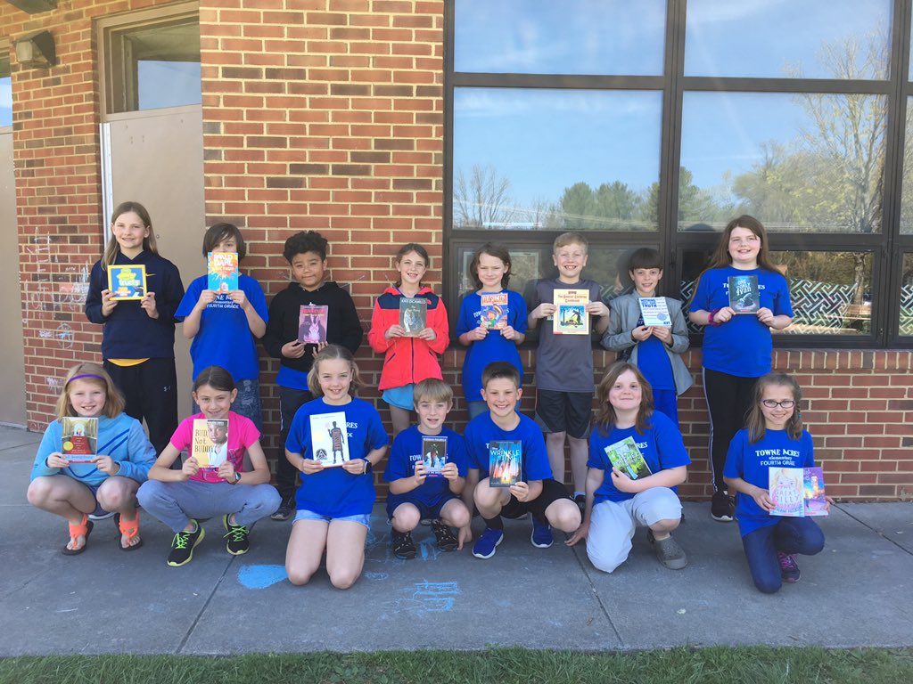 Congratulations to our book raffle winners. #readingisrewarding <a href="/TowneAcres_JCS/">Towne Acres School</a> <a href="/DonorsChoose/">DonorsChoose</a>