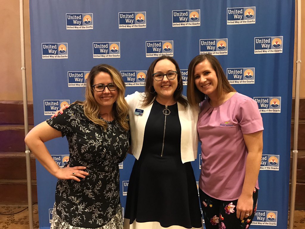 nmwisdom09's tweet photo. I’m so proud of all the HEART work this lady (@thejillfinney) puts into making @UWOzarks so successful. Cheers to a successful 2019! 🥳 #liveunited #giveback #sgf https://t.co/dhFhS88qwy