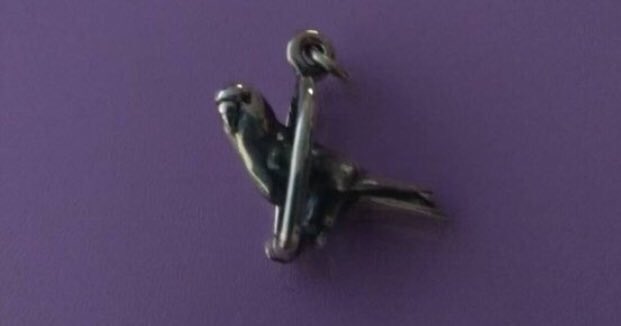 247LovingLife's tweet photo. #etsyshop #JamesAvery #Sterling #Silver #Vintage #Frogs πΈ #LilyPads #ListMyEtsy #Bracelets β₯οΈ #etsyseller #Collectables #Heirloom #jewelry #cutenessOVERLOAD π#linkbracelets #silverjewelry #vintagejewelry #lilypads #jamesavery #sterlingsilver #toads πΈ https://t.co/uWYcUWJslC https://t.co/2XnbuTX4ja