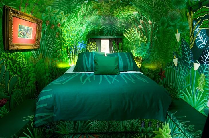 So exotische kann eine Nacht im #Airstream #Trailer aussehen. Ein Trailer-Park in #Neuseeland bietet Übernachtungen in thematisch gestalteten Caravans an. die mit Anbau, Terrasse und Whirlpool jedes Hotel in den Schatten stellen. #Glamping für Träumer. bit.ly/2Idht5R
