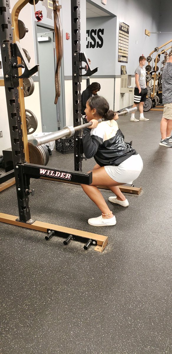 BBLadySavages's tweet photo. Jaylee finally able to start light workouts after the knee injury
#LongRoadBack https://t.co/lhuTHnFN1X