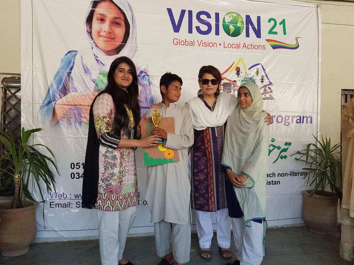 SLP_Vision21's tweet photo. 85 #students passed out #SpeedLiteracyProgram at #MashalModelSchool #Islamabad. Contratulations to the #brilliant #teachers #projectCoordinators and #parents for the great #success.@azharaslam @DrAzharAslam @annamslp @pinki_bhatti33 https://t.co/aQskLlt2MK