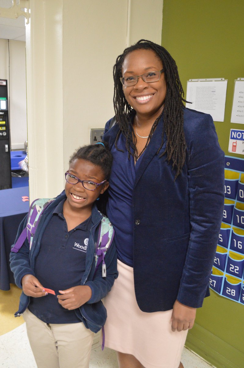 LowerSchoolWS's tweet photo. We started the day in one of the best ways possible with our annual Mornings with Mom breakfast! Thank you to all the parents who came out this morning. Be on the lookout for an email next week with a link to all of the photos! #gratefulforwoodlynde #parentcommunity https://t.co/UWAuC57OpH