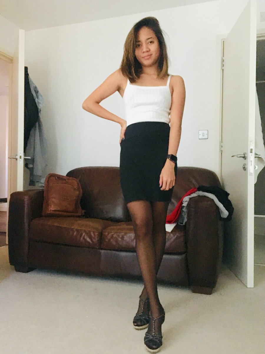 ElisaEmpress's tweet photo. Book a shopping trip this week. I’ll let you carry my bags while I drain your card...
#Findom #HumanAtm #cashpigs #paypig #findombrat #ShoppingSubs #shoppingslave
@DirkHooper @asianfinpromos @ElitePromoFeet @rtfemdom1 @rt_feet @cashpointmeets @rtfemdom1 @findom4feet https://t.co/6lfXWxPju1